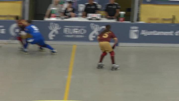 #WSERinkhockey #U17WSEEuro - Under 17 Men and Women WSE European Championships - Olot 2024 (Spain) - from 15 to 20 July 2024 - 3rd matchday – Thursday 18 July 2024 | 09:30 - Women - Germany x France | 11:15 - Women - Italy x Portugal | 13:00 - Men - Quarterfinal #4 - Germany x France | 15:00 - Men - Quarterfinal #3 - Switzerland x Italy | 17:00 - Men - Quarterfinal #1 - Portugal x Austria | 19:00 - Women - Spain x England | 20:45 - Men - Quarterfinal #2 - Spain x England