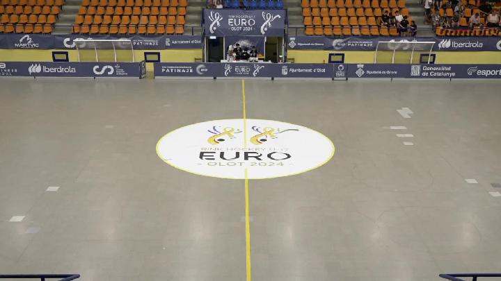 #WSERinkhockey #U17WSEEuro - Under 17 Men and Women WSE European Championships - Olot 2024 (Spain) - from 15 to 20 July 2024 - 1st matchday – Monday 15 July 2024 | 09:30 – Men – Group B – Switzerland x England | 11:15 - Men - Group B - Austria x Germany | 13:00 - Women - Portugal x England
14:45 - Women - Italy x Germany | 16:30 - Men - Group A - France x Italy | 18:00 - Opening Ceremony | 19:00 - Women - France x Spain | 20:45 - Men - Group A - Spain x Portugal
